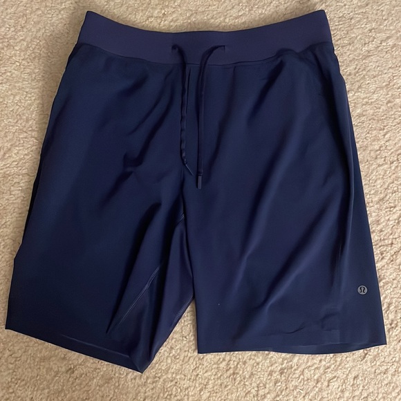 NWOT Lululemon shorts - Picture 3 of 5